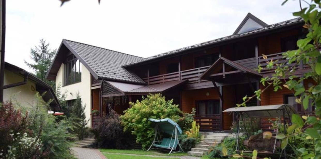 Central Courtyard Slavske Dış mekan fotoğraf