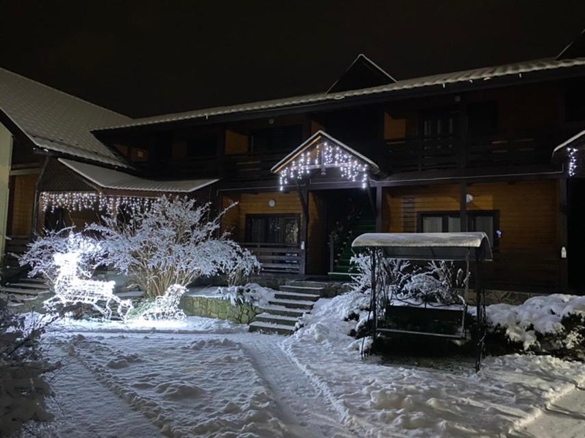 Central Courtyard Slavske Dış mekan fotoğraf